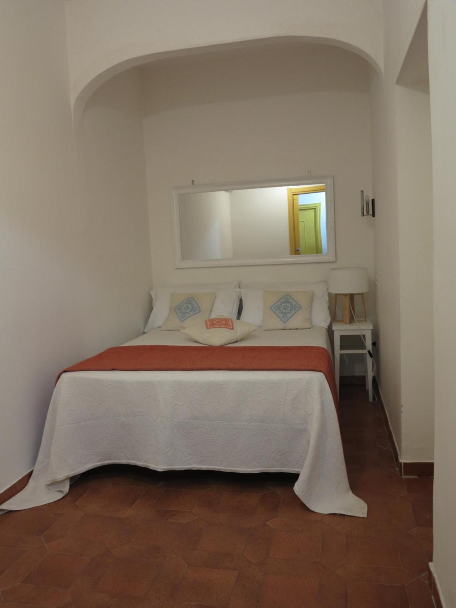 La Terrazza - Residenze Maricharme Apartman Alghero Kültér fotó