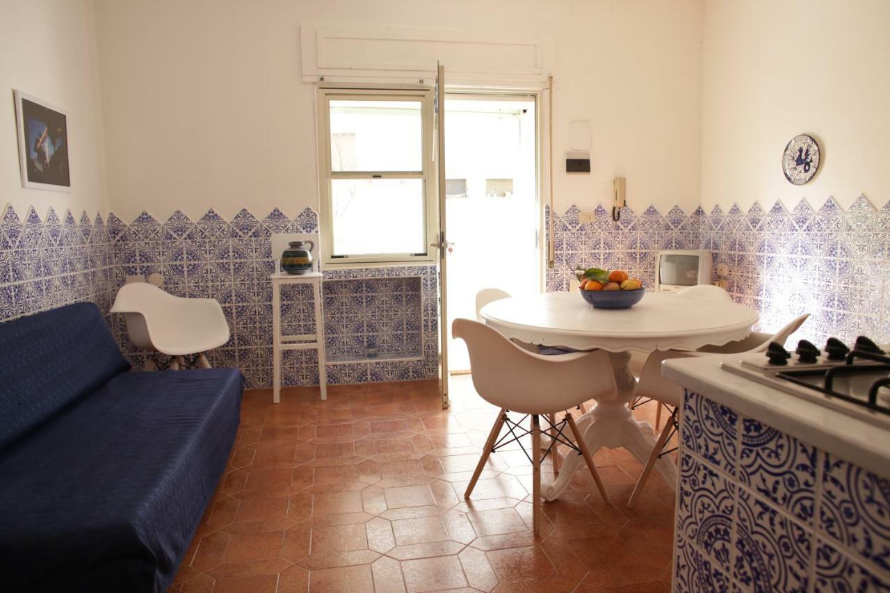 La Terrazza - Residenze Maricharme Apartman Alghero Kültér fotó