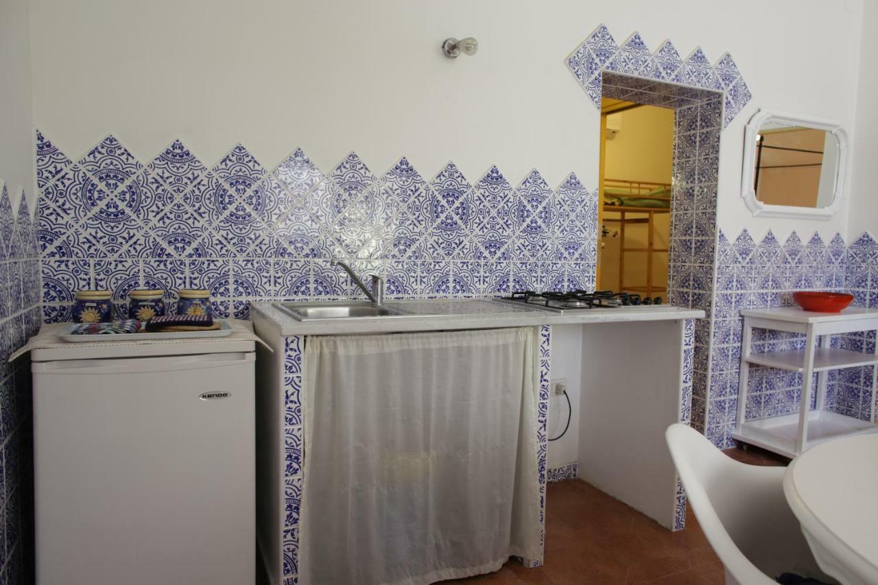 La Terrazza - Residenze Maricharme Apartman Alghero Kültér fotó