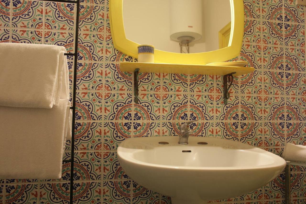 La Terrazza - Residenze Maricharme Apartman Alghero Kültér fotó